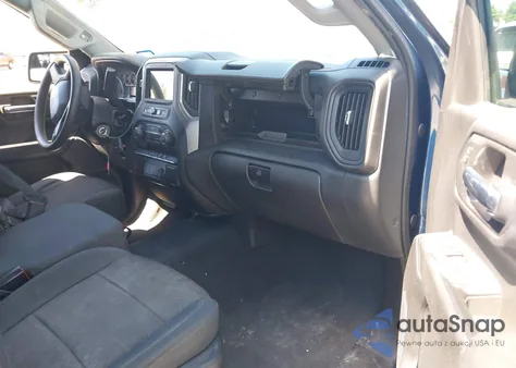 2019 Chevrolet Silverado 1500 Silverado Custom from USA, damaged, VIN 1GCRWBEH0KZ380732